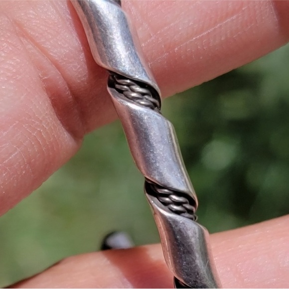 Native American Sterling Silver Double Twist Rope Style Cuff Bracelet - Picture 16 of 16